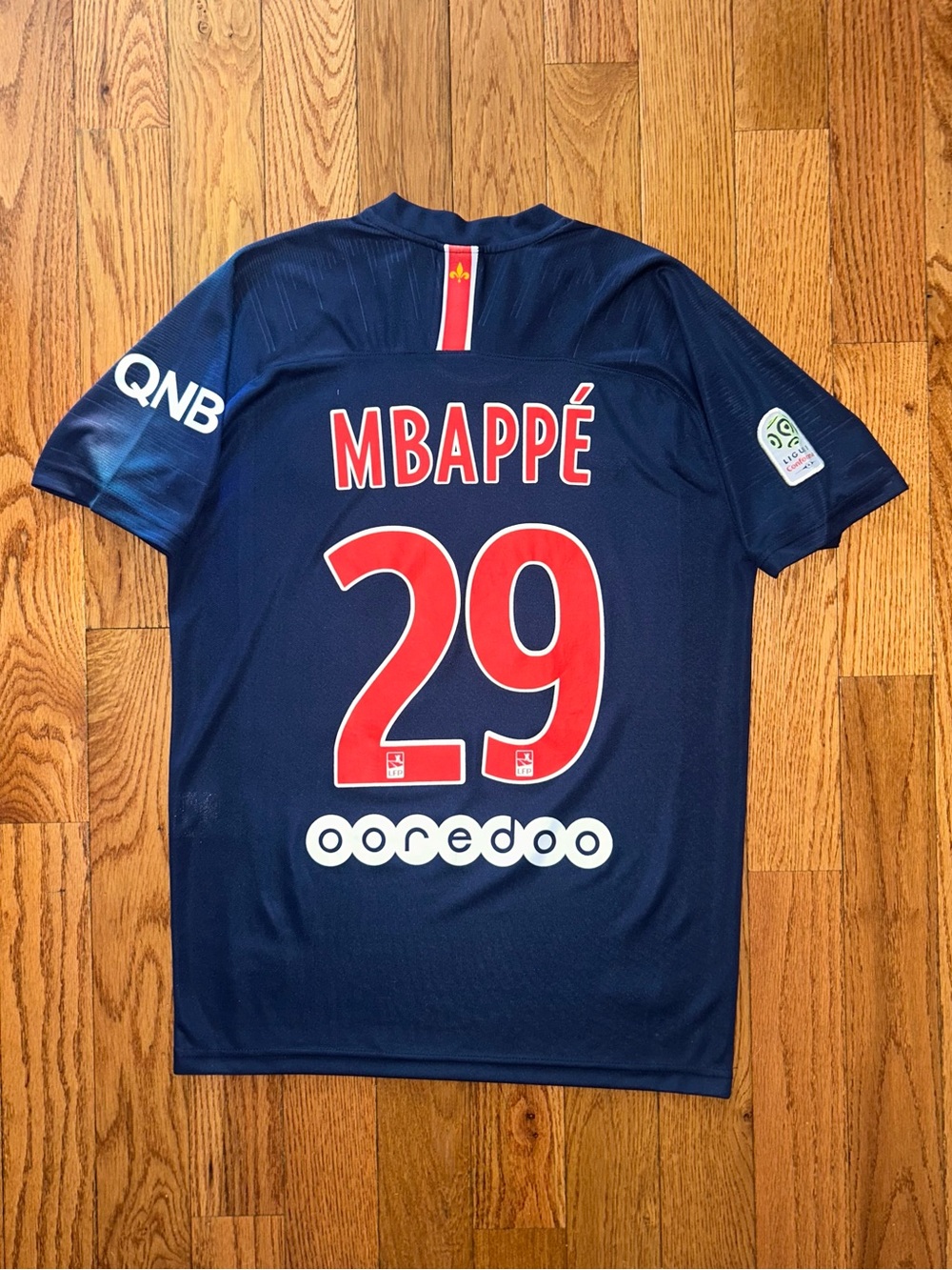 Kylian MBappe Paris Saint-Germain PSG 2018/19 Nike Jersey Size Large